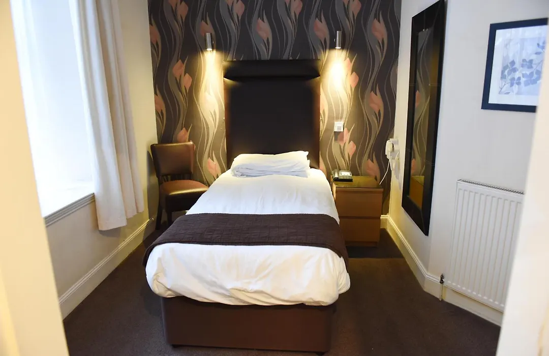 Sandyford Hotel-1
